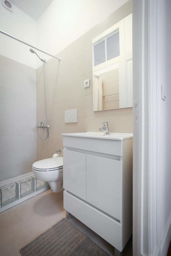 ליסבון Guestready - Hygge-Style Apartment In Historical Graca מראה חיצוני תמונה